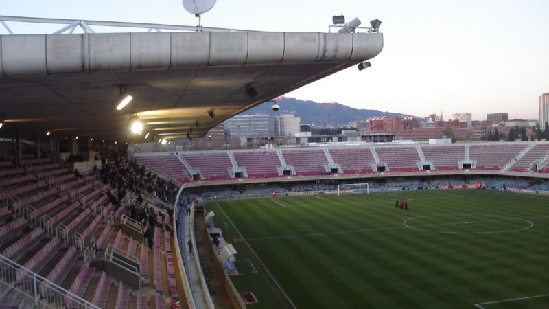 La tribuna del Miniestadi. | Foto: mapio.net