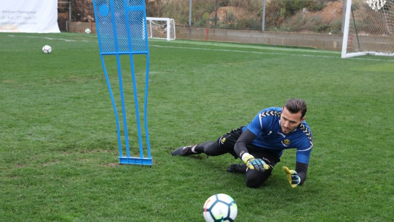 Dimitrievski en un entrenament amb el Nàstic. |Foto: Gimnàstic de Tarragona