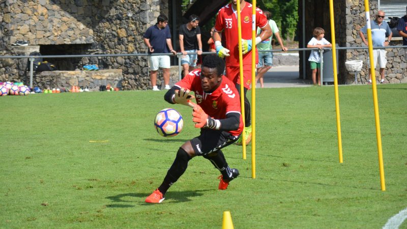 Fabrice Ondoa en una sessió d'entrenament en la present pretemporada.
