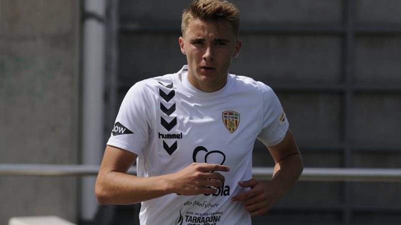 El central ha marcat el seu primer gol a Tercera Divisió. Foto: David Ferrer - FC Santboià.