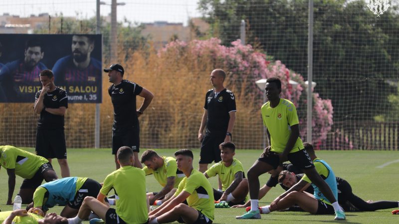 Els jugadors del Nàstic en un entrenament a Salou. |Foto: Gimnàstic de Tarragona