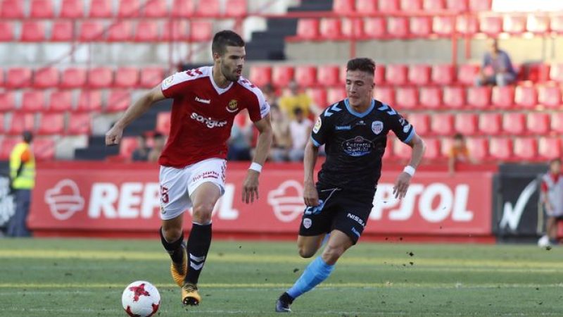 Carlos Blanco en un partit al Nou Estadi contra el Lugo. | FOTO: Diario AS
