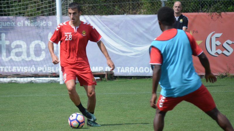 Pol Valentín, en un entrenament del primer equip. | Foto: Twitter