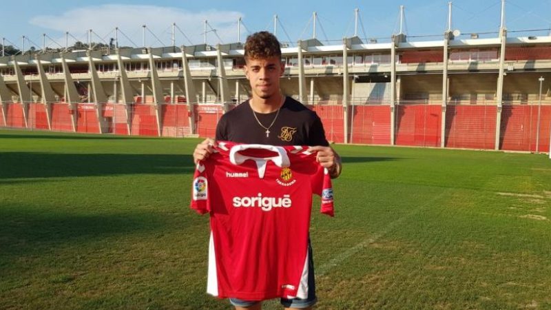 El central veneçolà reforçarà la defensa grana aquesta temporada | Foto: Gimnàstic de Tarragona