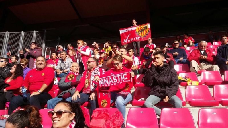 Aficionats del Nàstic a Soria. | Foto: diarimes.com