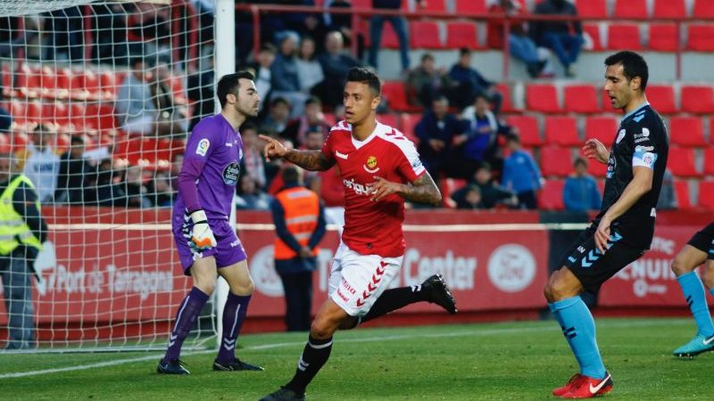 Maikel Mesa celebrant el primer gol del partit. |Foto: Gimnàstic de Tarragona