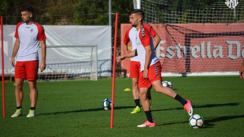 Omar Perdomo en un entrenament. |Foto: Gimnàstic de Tarragona