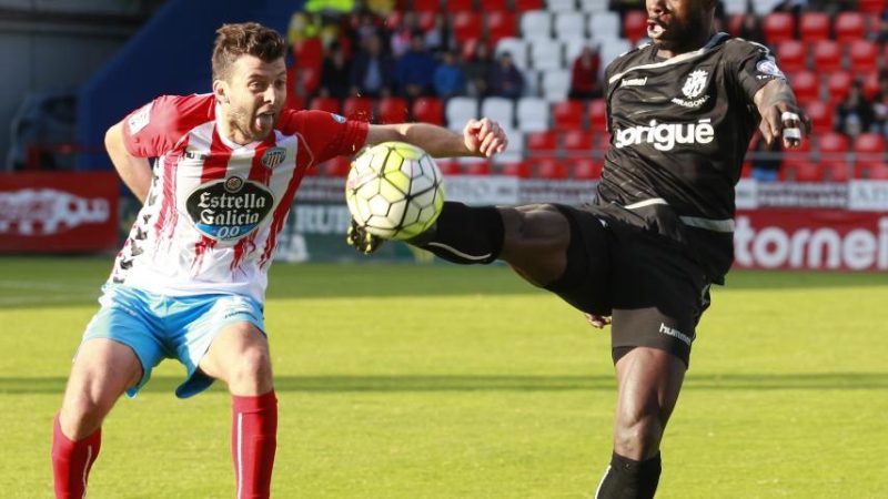 Imatge del Lugo-Nàstic de l'any passat, amb Emana vestint la samarreta grana. | Foto: laliga.es