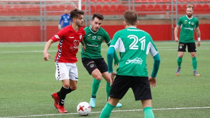 Rayco, en el primer partit del 2018 davant l'Ascó. Foto: Pere Ferré - Diari de Tarragona