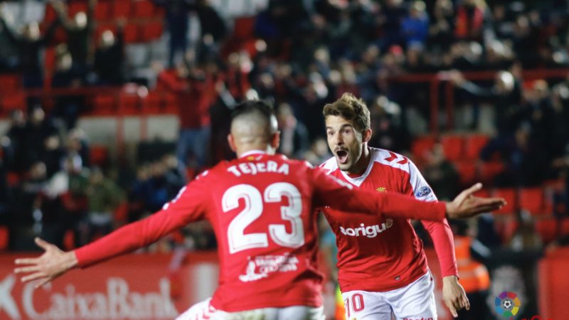 Juan Muñiz celebra el seu gol amb Sergio Tejera. | Foto: laliga.es